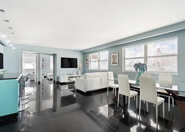 Casa Grande Suites On Ocean Drive